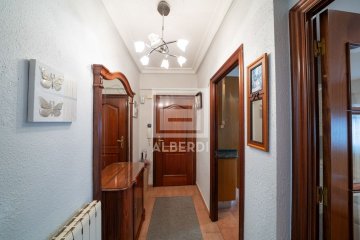 Foto 4 de 3 logelako etxebizitza Aizkibel Kalean Foto 4 de 3 logelako etxebizitza Aizkibel Kalean